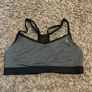 sports bra